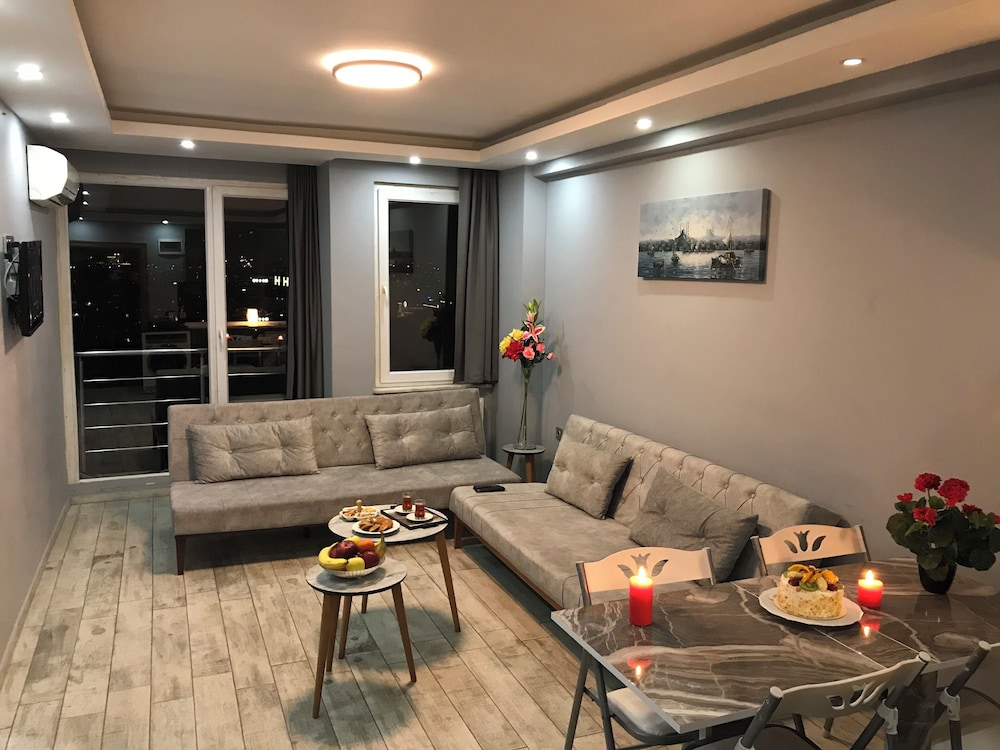 RoyalStar Taksim Family Suites 1