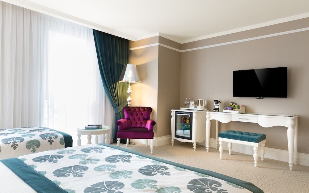 Metropolitan Hotels Taksim 15