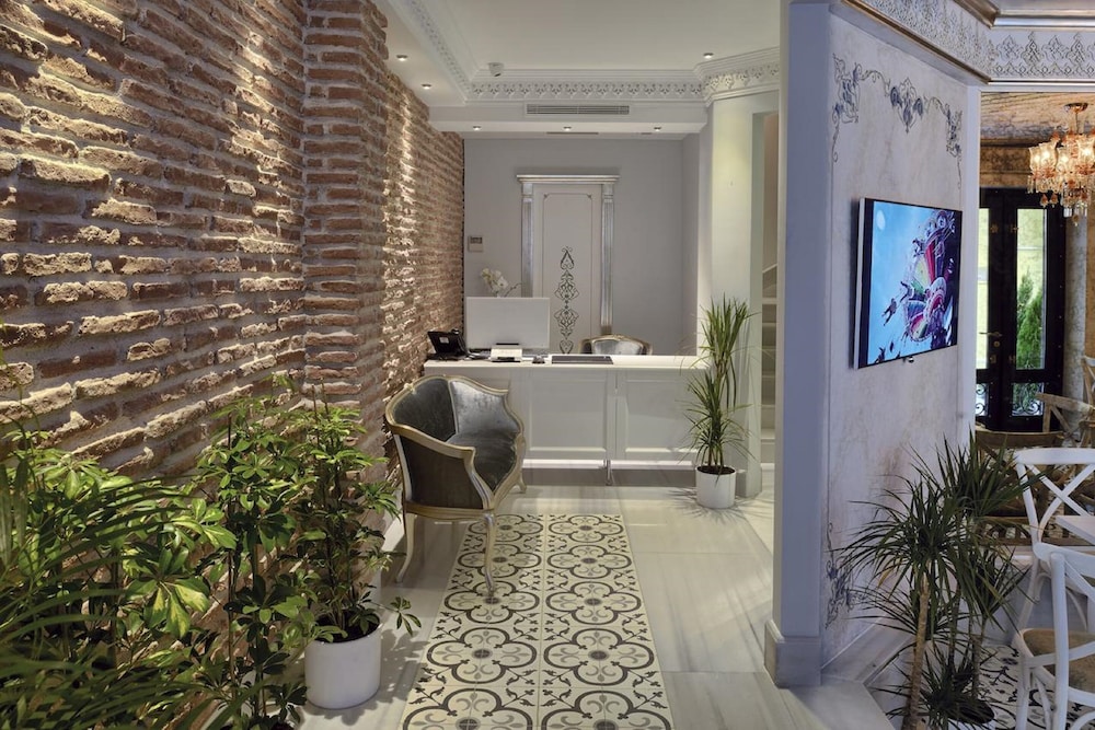 Nexthouse Pera 2