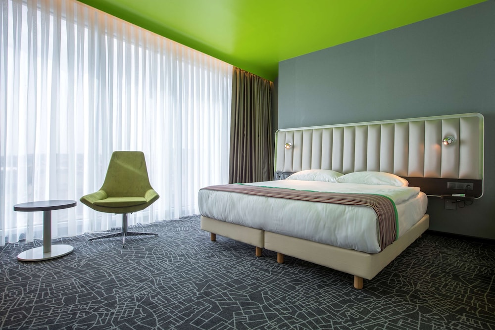 Park Inn by Radisson Istanbul Ataturk Airport 8