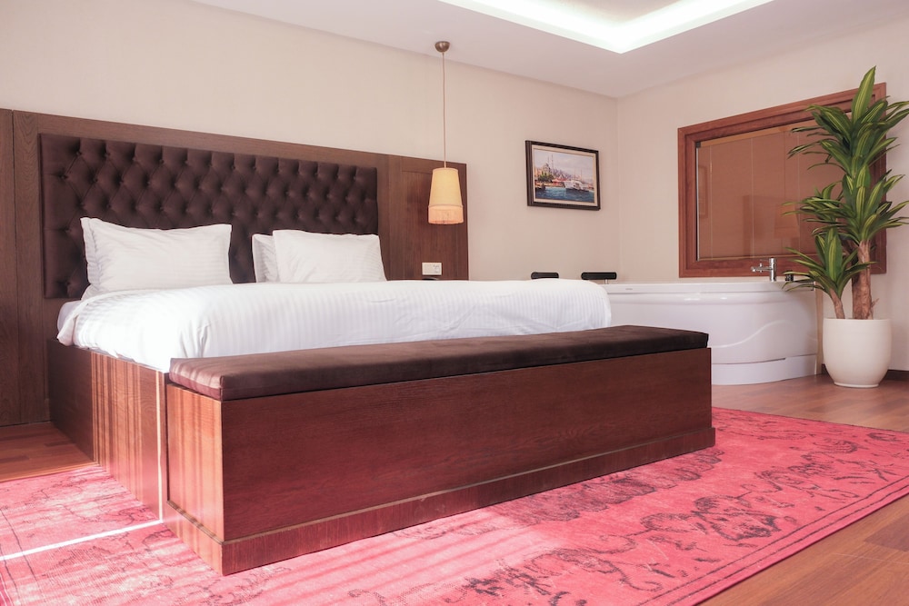 Phellos Suites 9