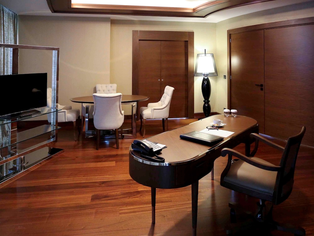Pullman Istanbul Hotel & Convention Center 23