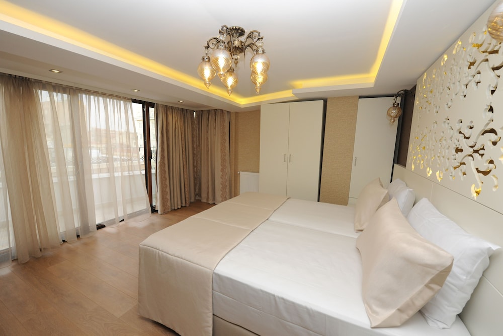 Rooms Inn Taxim 20