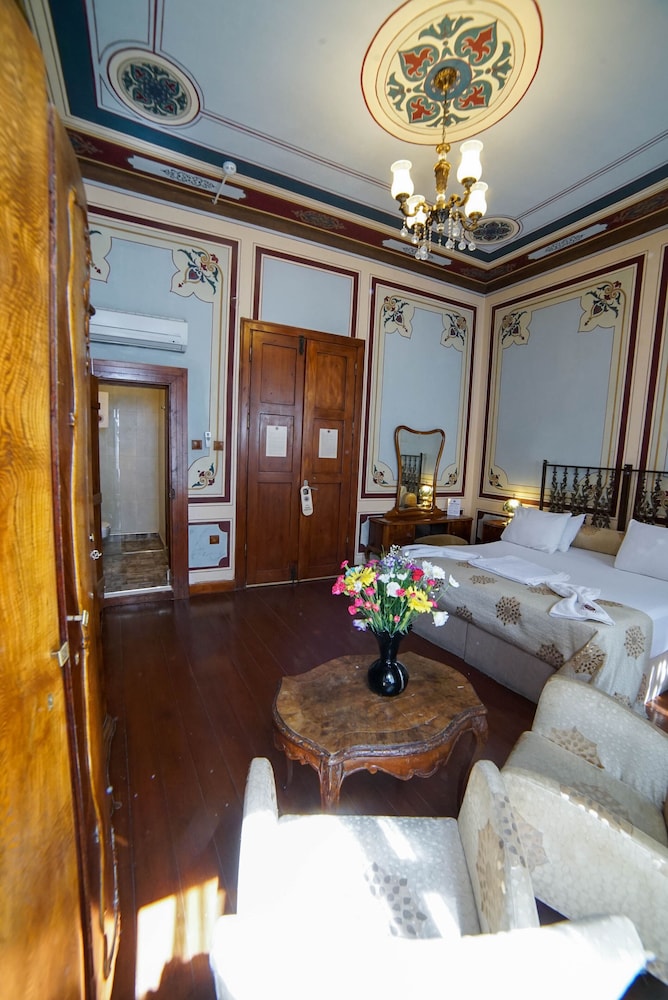 Sarnic Boutique Hotel 11