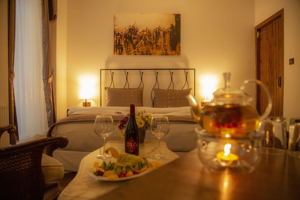 Sarnic Boutique Hotel 3