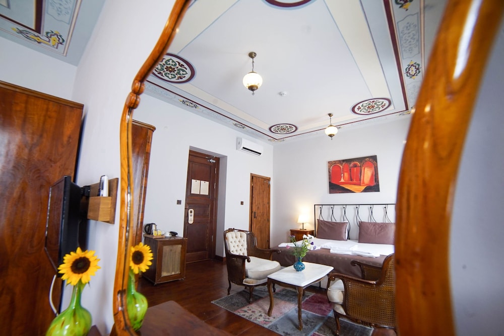 Sarnic Boutique Hotel 21
