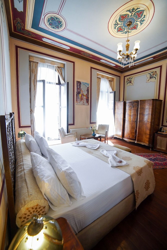 Sarnic Boutique Hotel 13