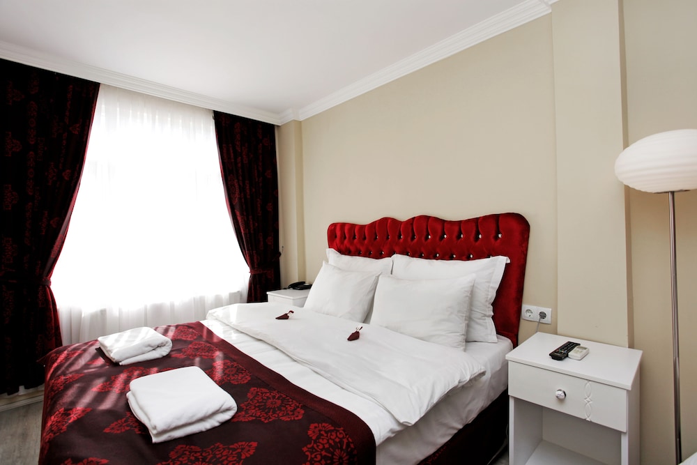 Spinel Hotel 12
