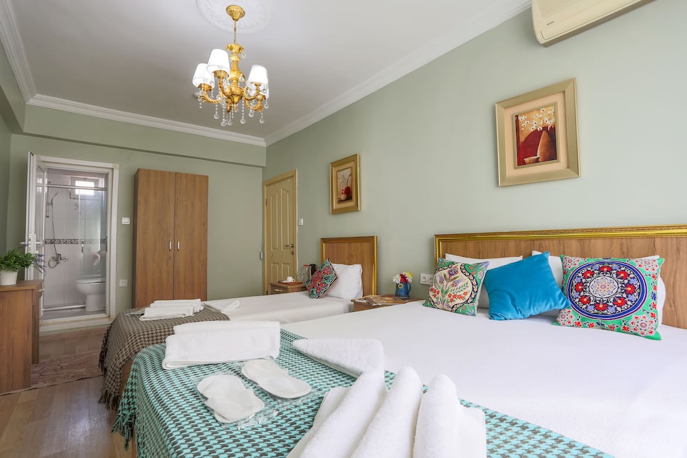 Sofia Corner Hotel 11