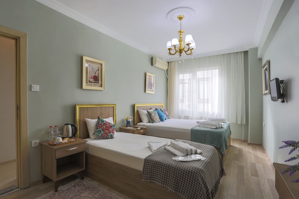 Sofia Corner Hotel 12