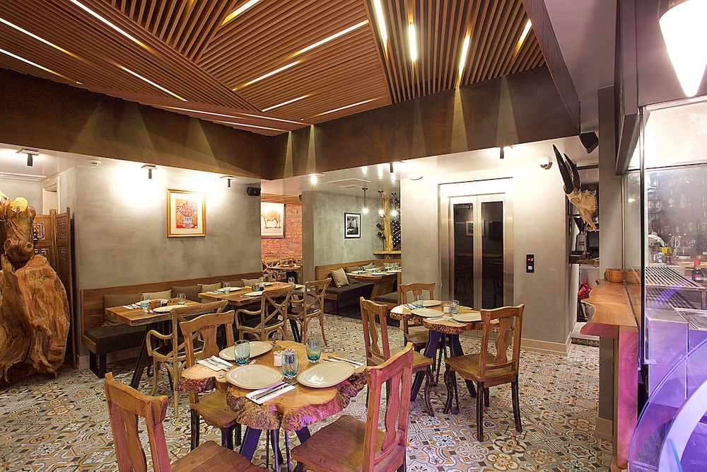 Taxim Lounge Hotel 23