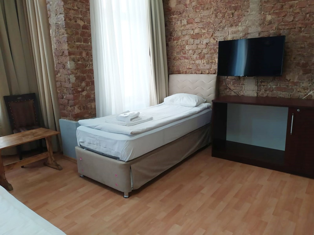 Taxim Marin Hotel 23
