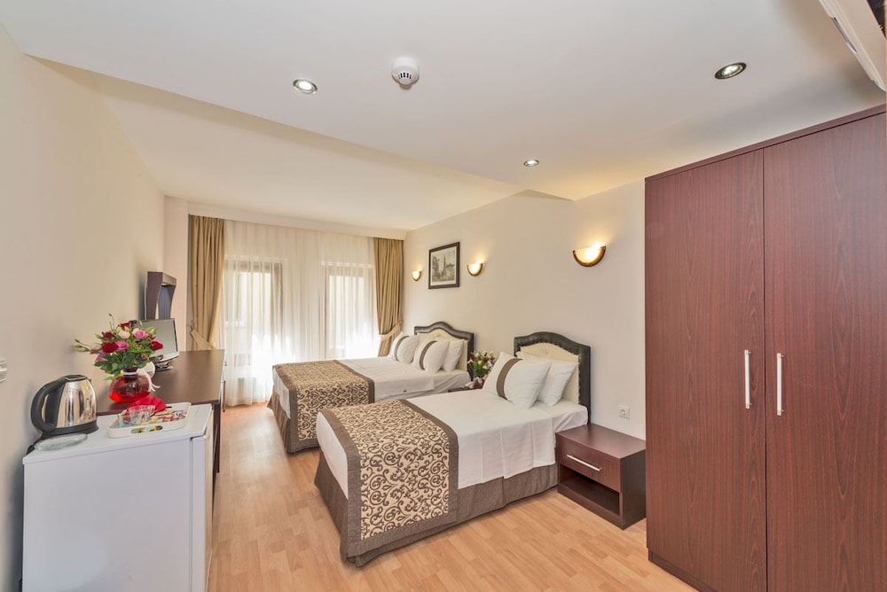 Taxim Marin Hotel 1