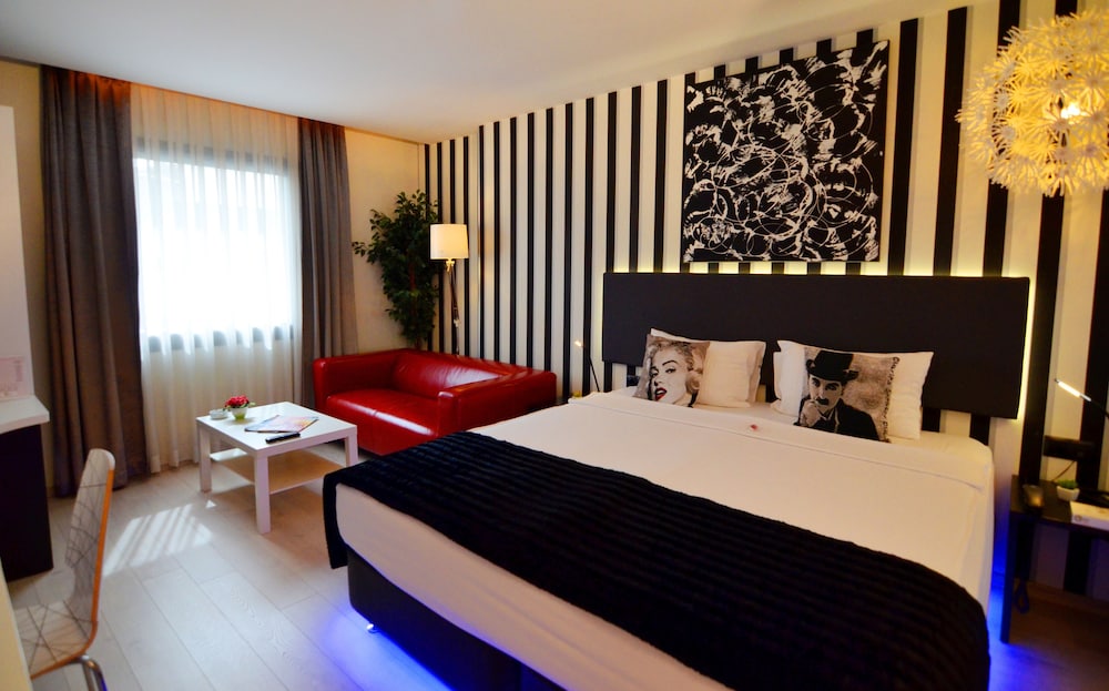 Tempo Fair Suites 16