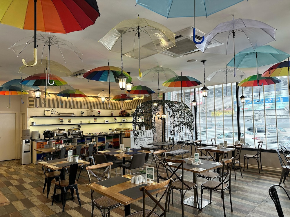 Tempo Suites Airport Istanbul 11