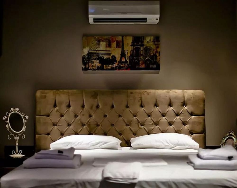 Upperhouse Hotel 19