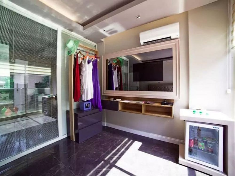 Upperhouse Hotel 11