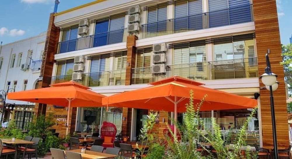 Upperhouse Hotel 1
