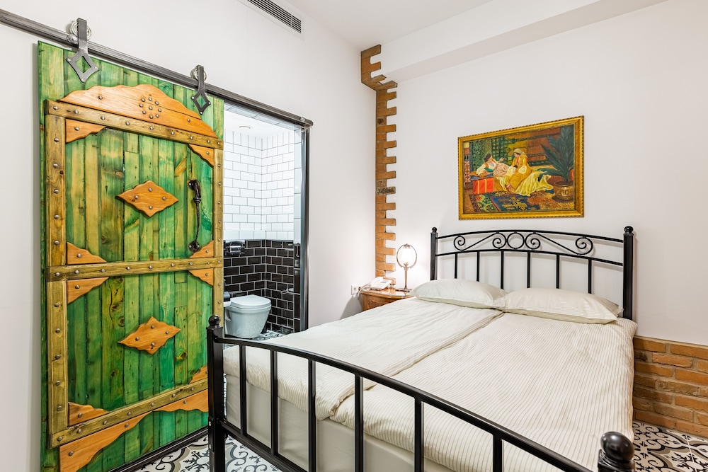 Villa Pera Suite Hotel 22