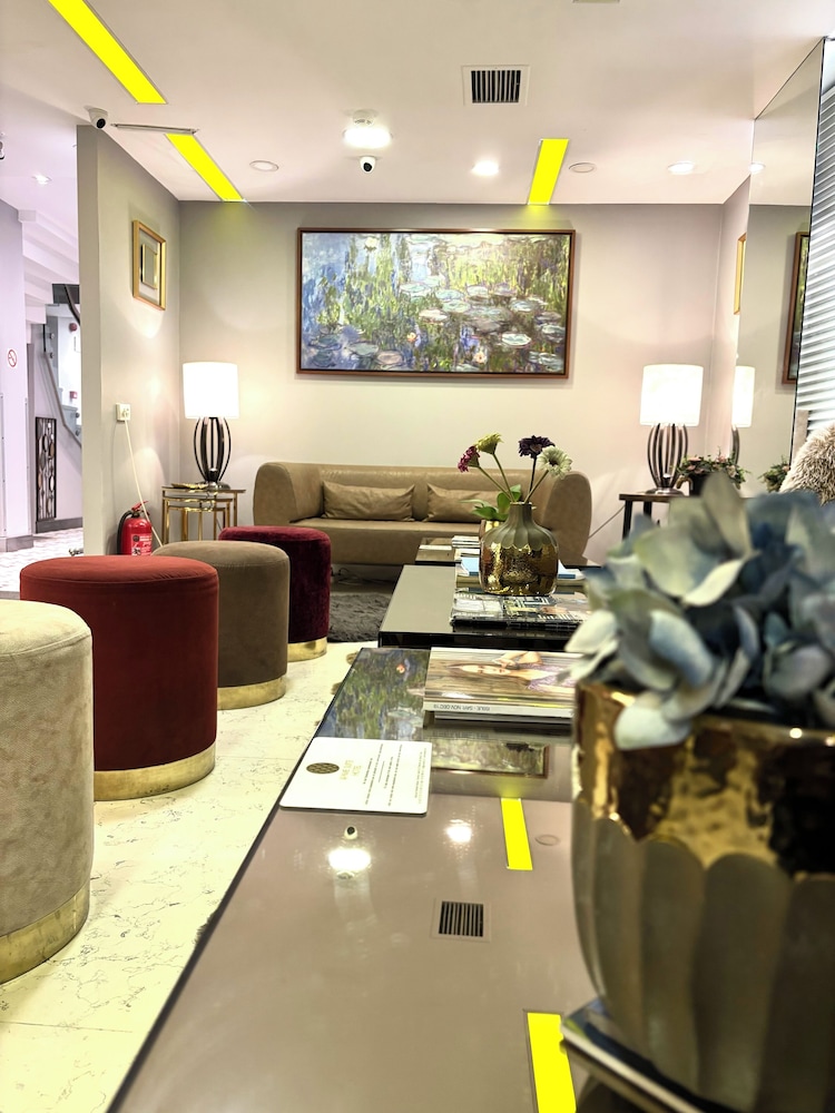 Wame Suite Hotel 22