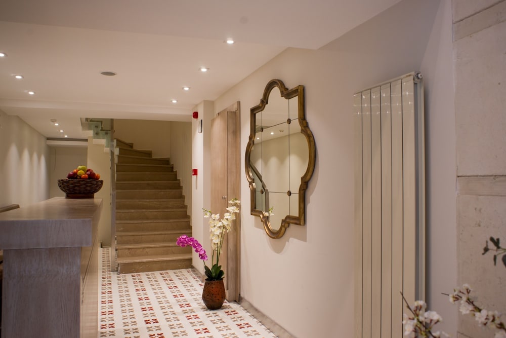 Wame Suite Hotel 4