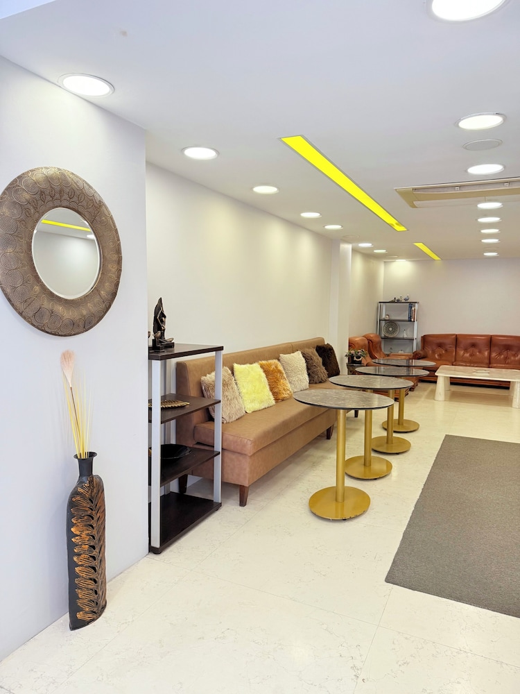 Wame Suite Hotel 21