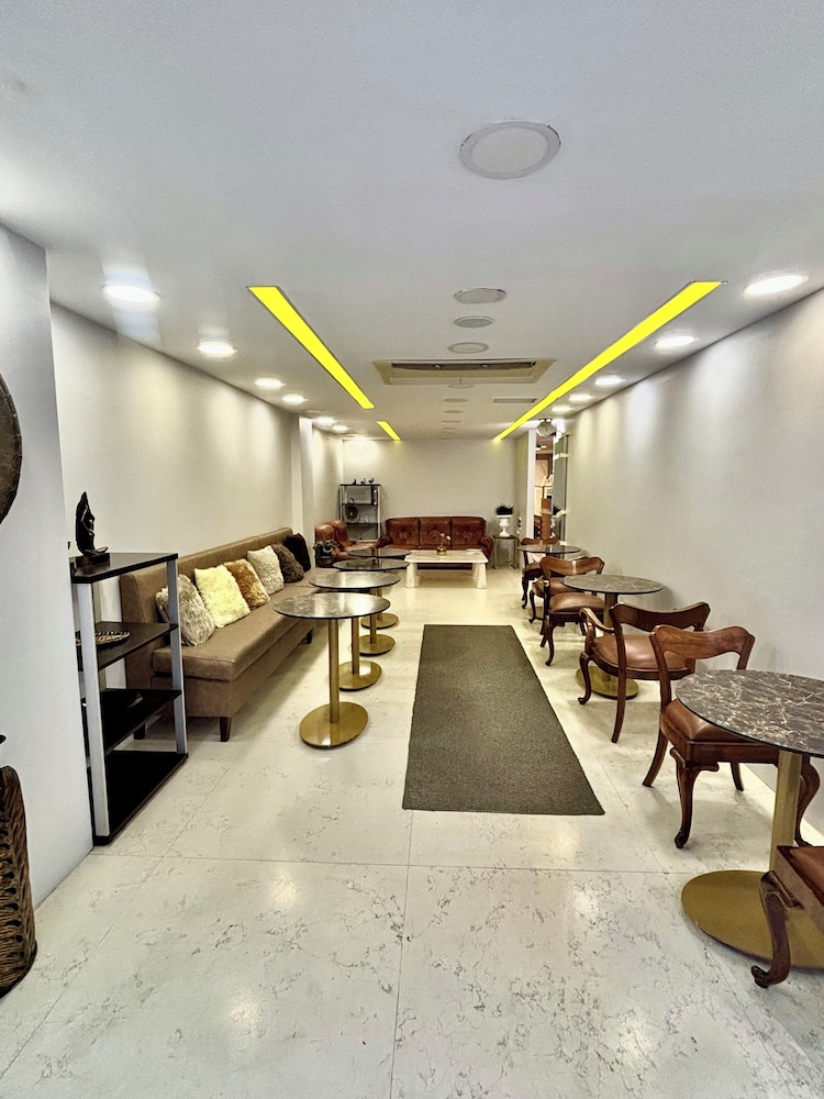 Wame Suite Hotel 19