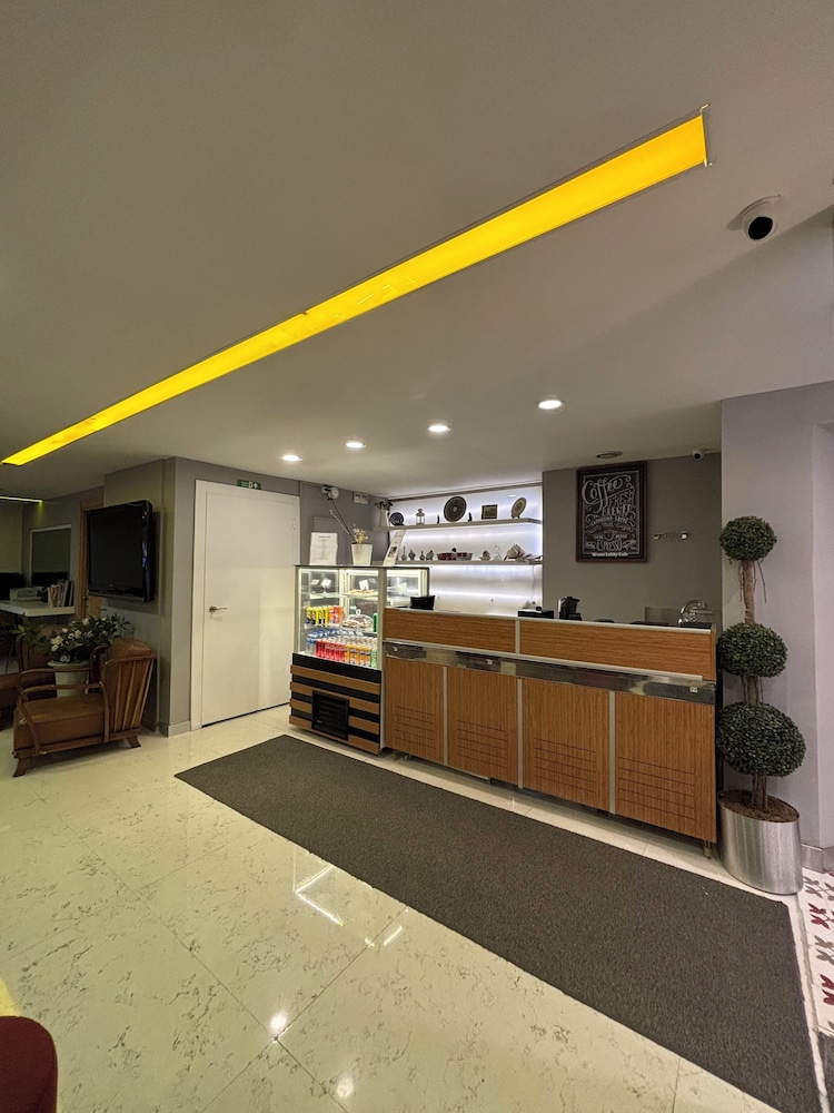 Wame Suite Hotel 24