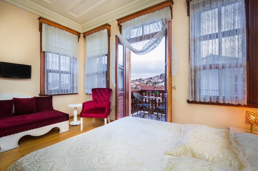 Yalı Butik Hotel 13