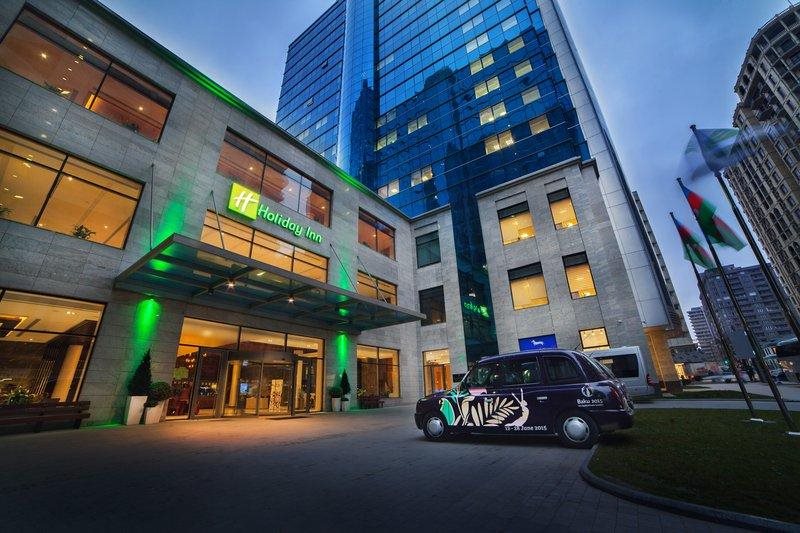 Holiday Inn Baku 1