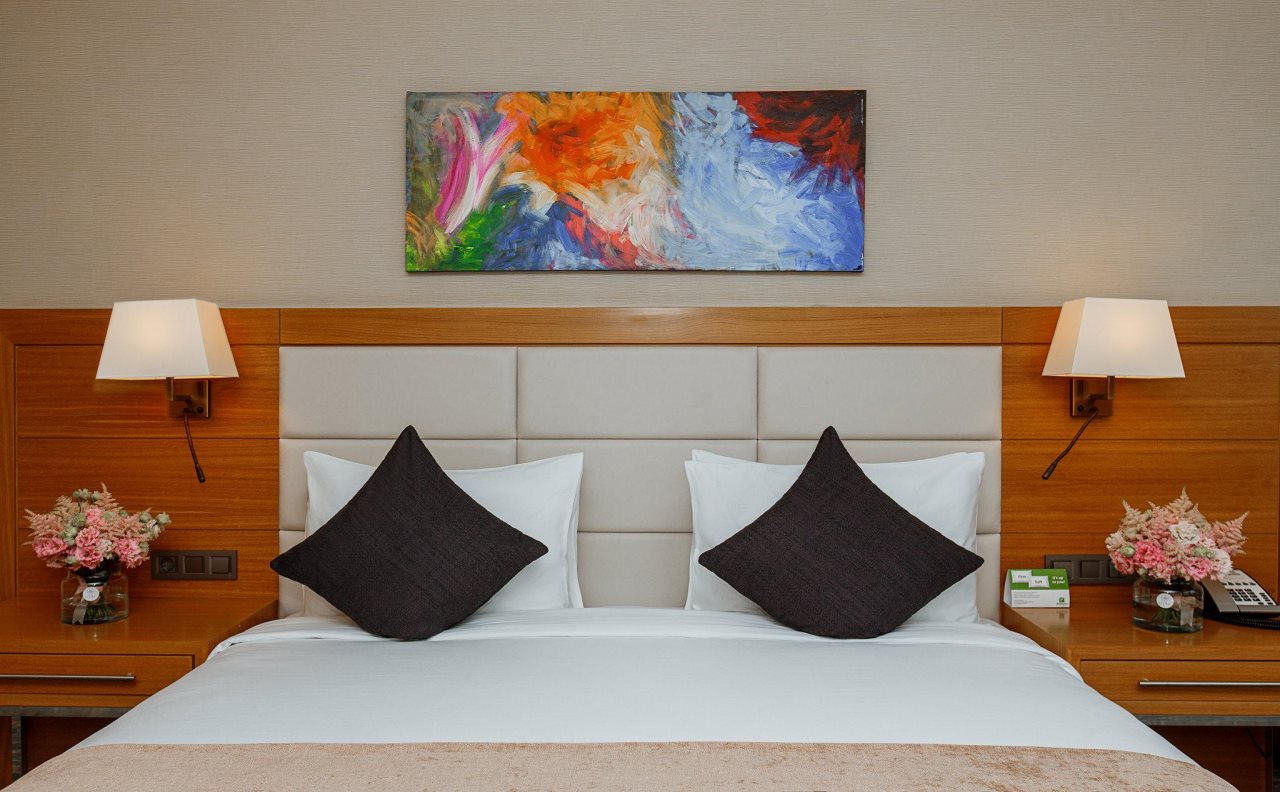 Holiday Inn Baku 16