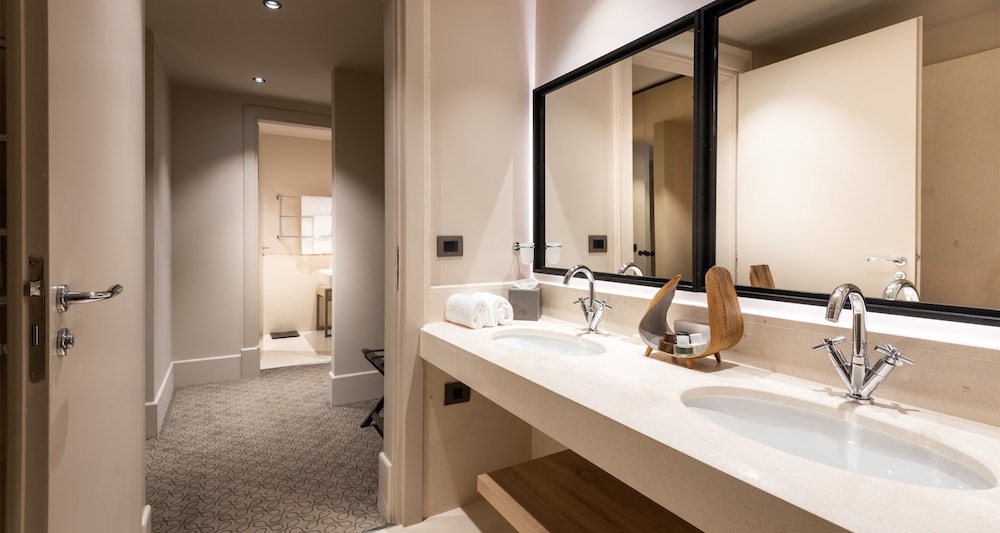 A.Roma Lifestyle Hotel 21