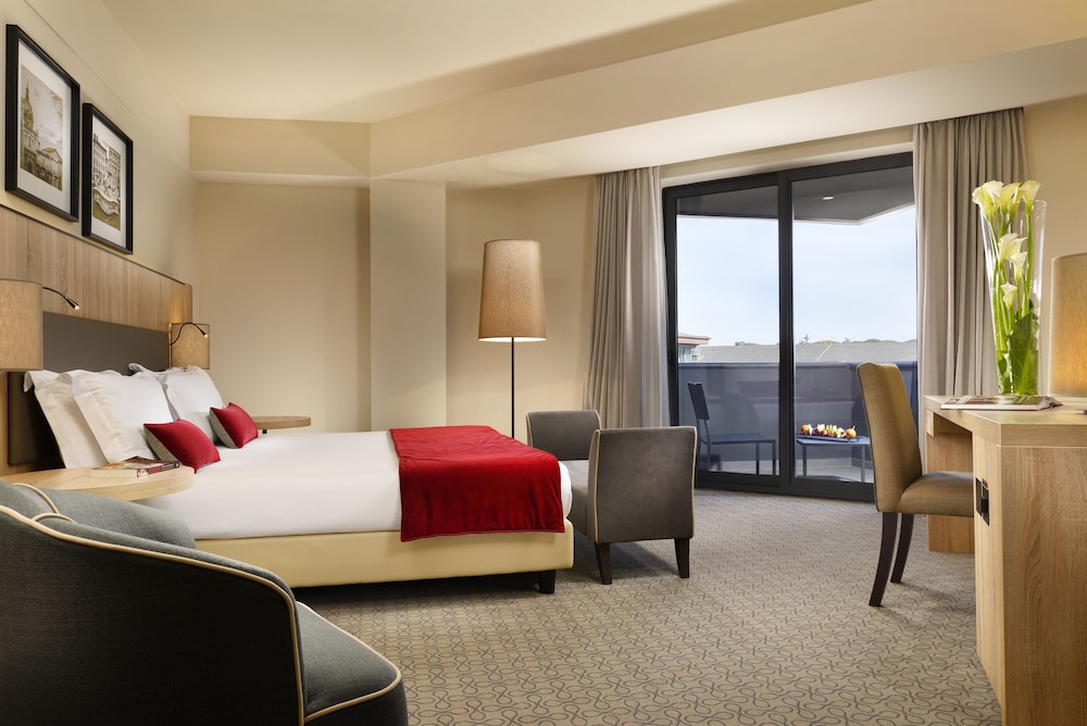 A.Roma Lifestyle Hotel 4