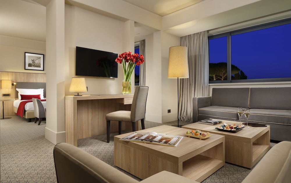 A.Roma Lifestyle Hotel 5