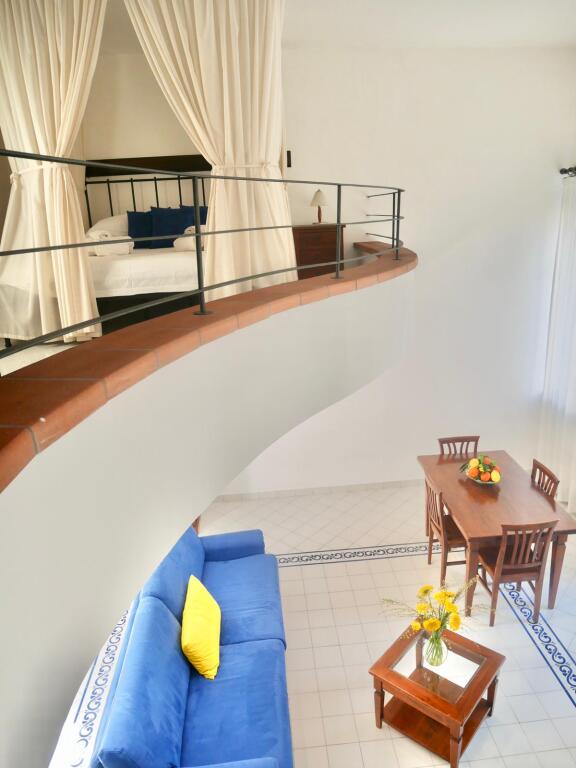 Antico Palazzo Scala 14