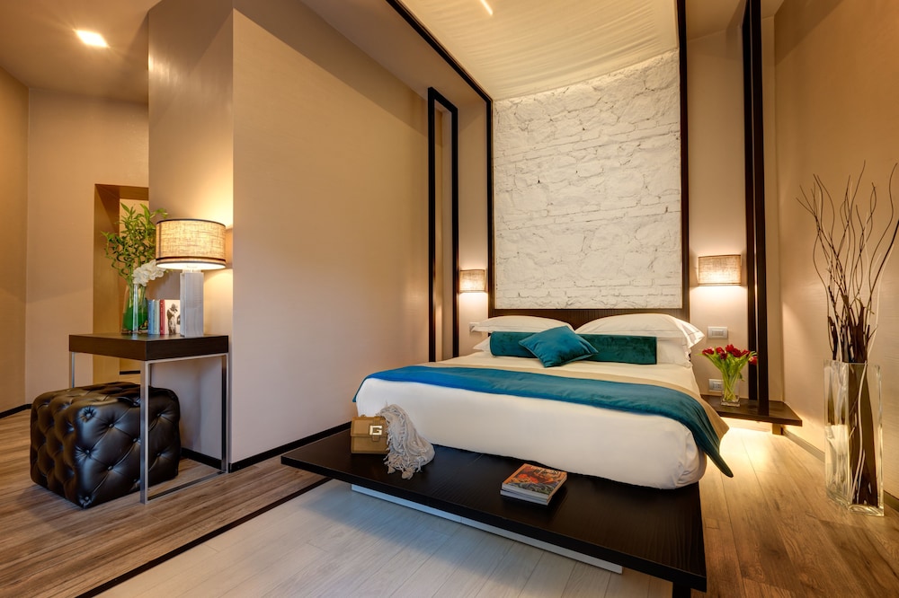 Dharma Luxury Hotel 3