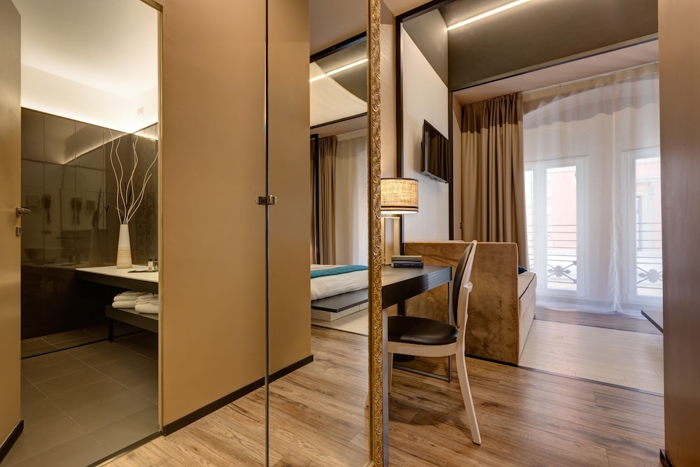 Dharma Luxury Hotel 19