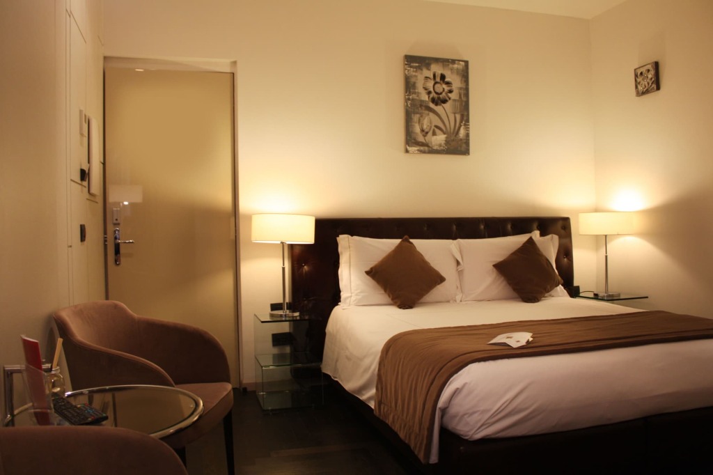 Piazza Del Gesù Luxury Suites 6