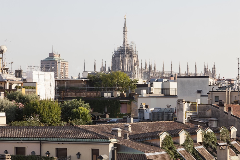 Senato Milano 18