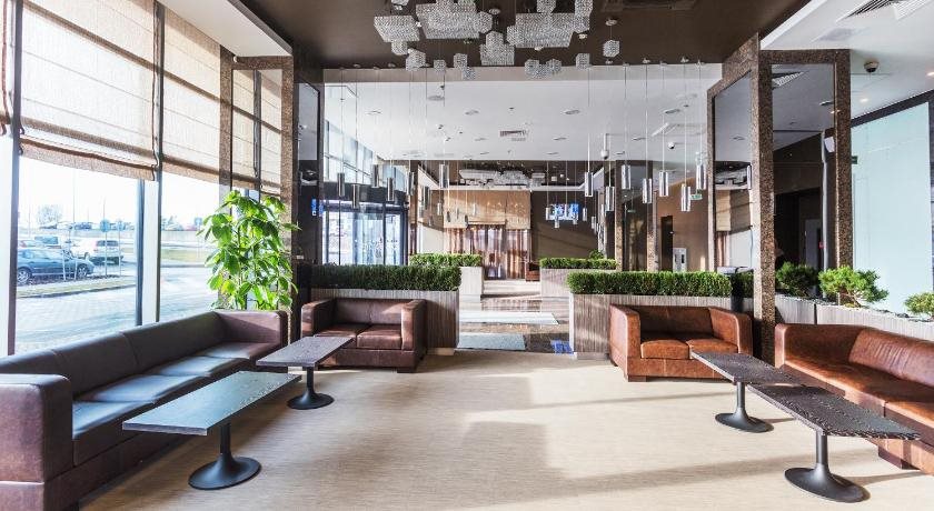 Green City Hotel 9