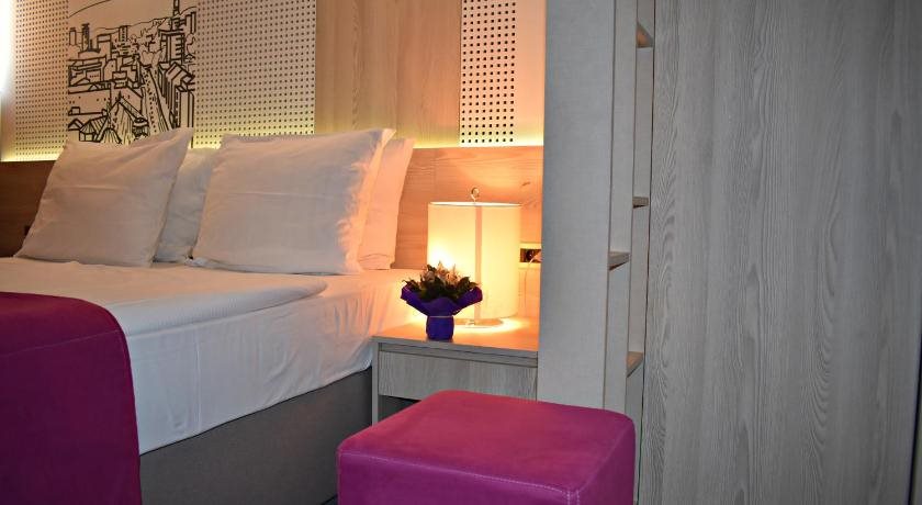 Hotel Cosmopolit 7