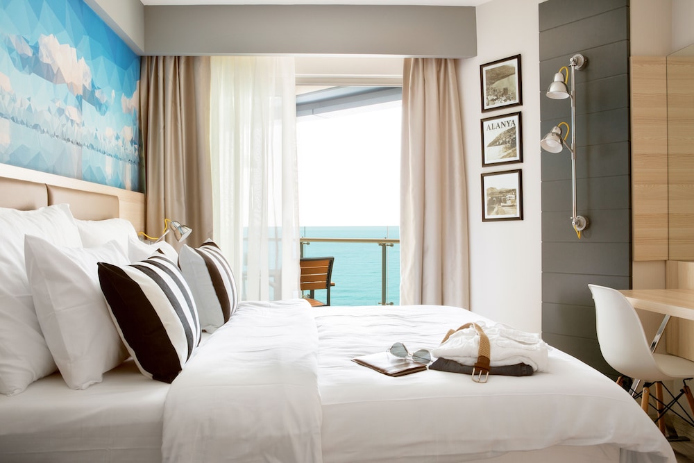 Sunprime C-Lounge Hotel 1