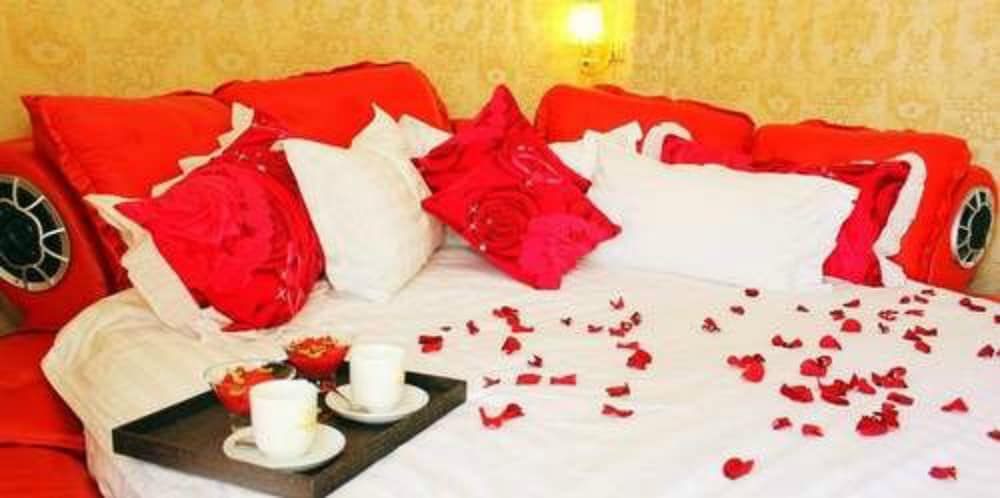 Cron Palace Tbilisi Hotel 19