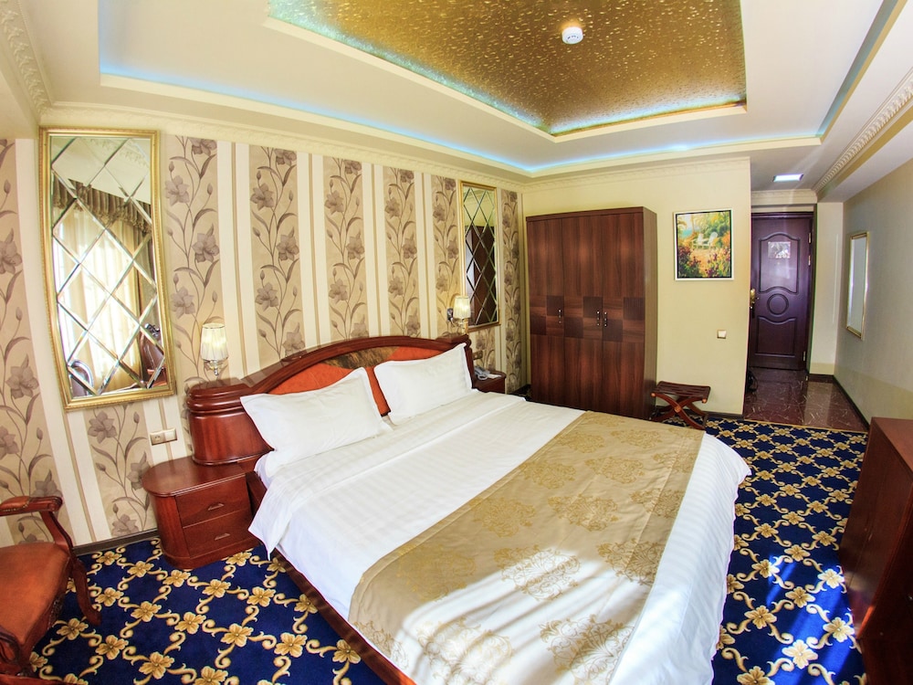 Cron Palace Tbilisi Hotel 23