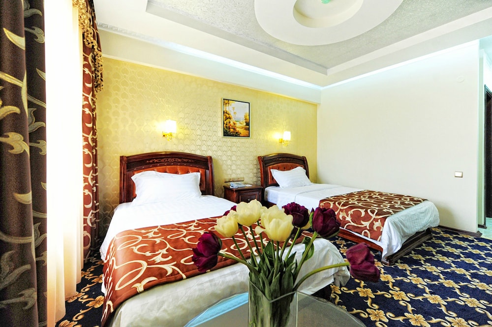 Cron Palace Tbilisi Hotel 17