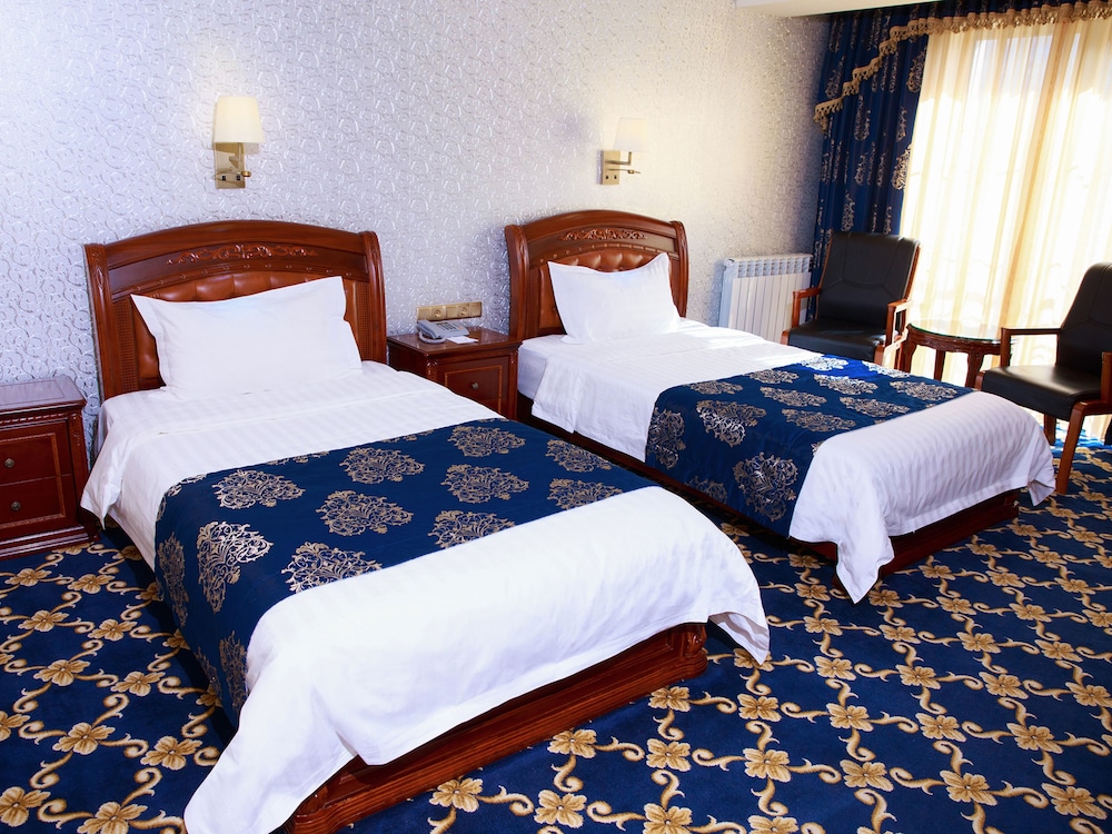 Cron Palace Tbilisi Hotel 13