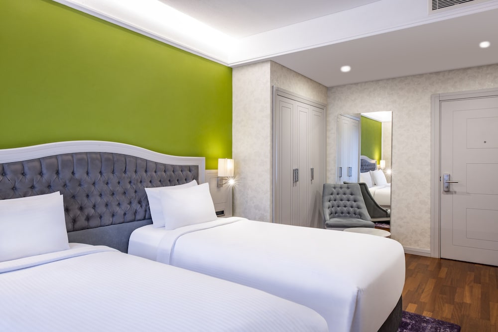 Mercure Tbilisi Old Town 13
