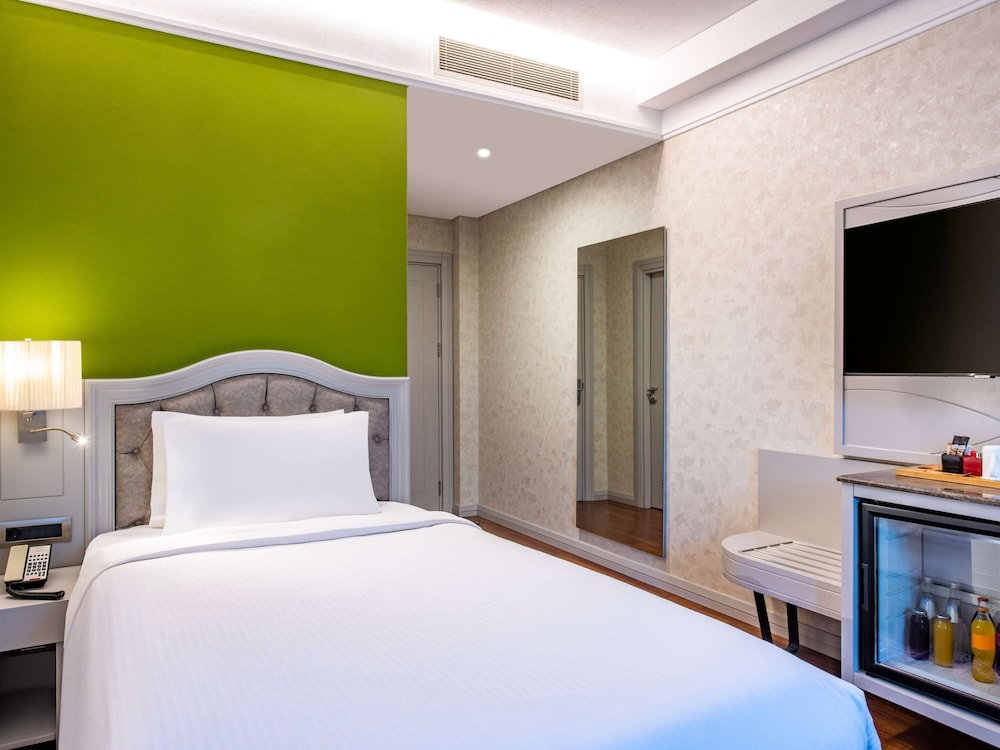 Mercure Tbilisi Old Town 15