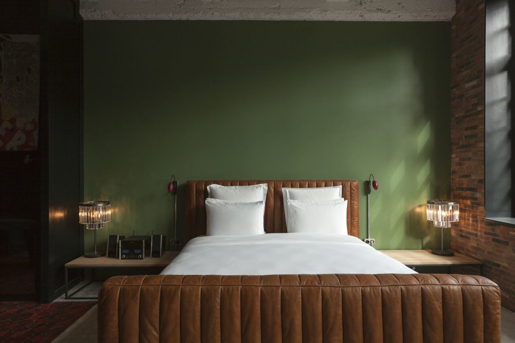 Stamba Hotel 4