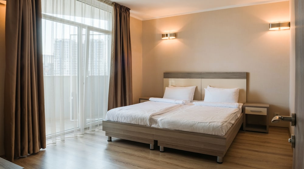 Silk Road Sea Towers Batumi Apart Hotel 10